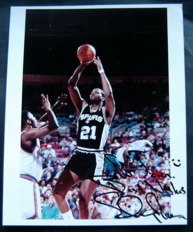Sidney Green San Antonio Spurs NBA Basketball # 21 Color Photo with Autograph