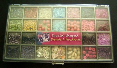 BEDAZZLE ME!  25 Different Types of BEADS & PENDANTS Mint Plastic Case Jewelry