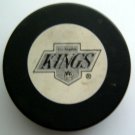 Los Angeles KINGS NHL Official Hockey Puck Vegum Slovakia