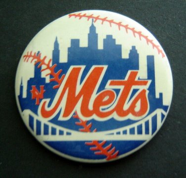 New York Mets Baseball Skyline Pin 3" Diameter