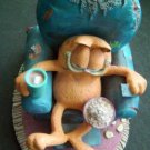 GARFIELD the Cat SITTING PRETTY Danbury Mint Figure Jim Davis