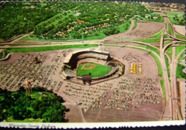 MILWAUKEE COUNTY Stadium Brewers Home POST CARD Scalloped Edge Aerial View