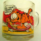 GARFIELD & Odie On Skateboard MCDONALDS Glass CUP Use Your Friends Wisely