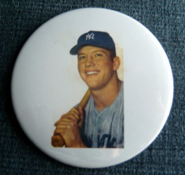 Mickey  MANTLE  NY Yankees Baseball Photo PIN White Background 3 1/4" Round