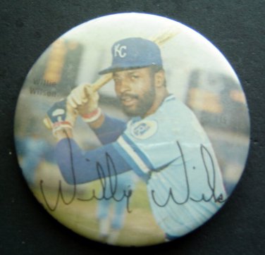 Willie WILSON Kansas City ROYALS Baseball PIN 3" Round