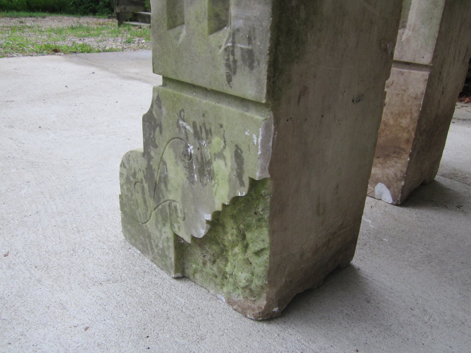 Victorian Stone Marble Driveway Markers/Post