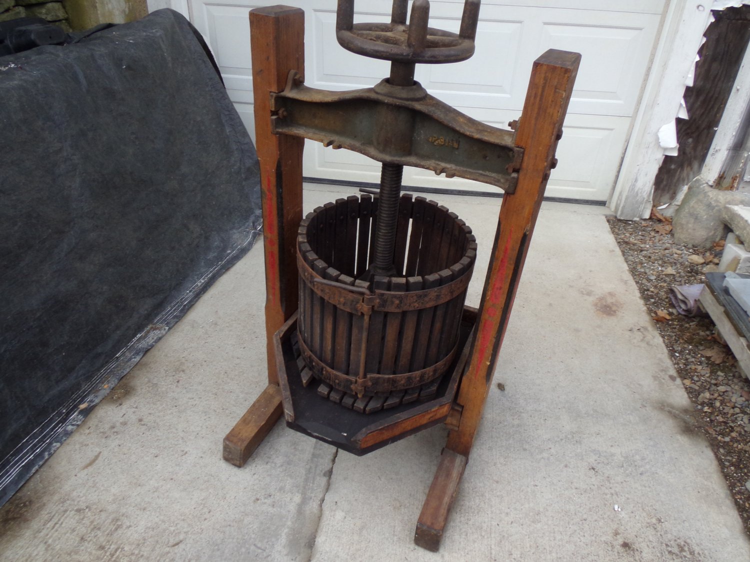 Antique Red Cross Wine/Apple Fruit Press