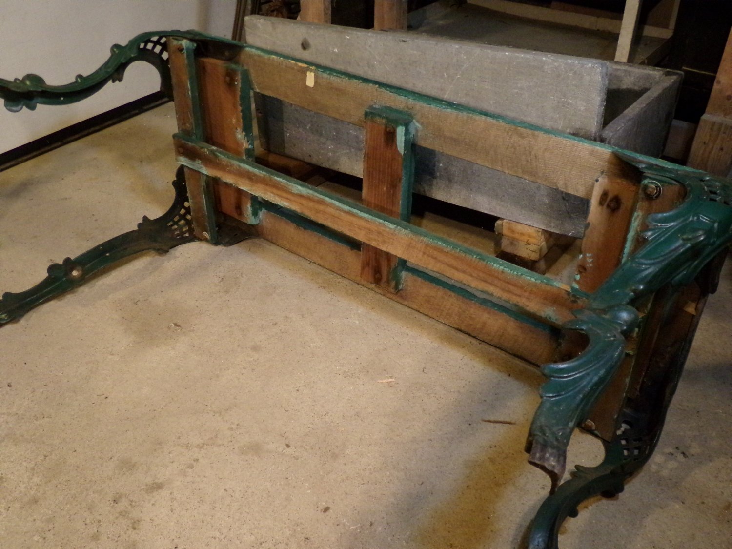 Antique Cast Iron Victorian Table Legs