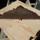 Victorian Wood Crest in Oak