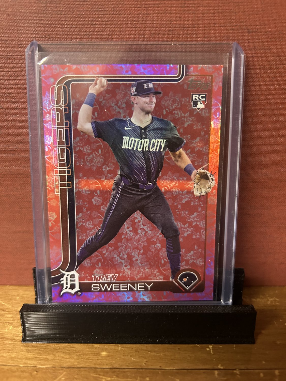 2025 Topps Trey Sweeney #67 RC Flowers Parallel 06/50