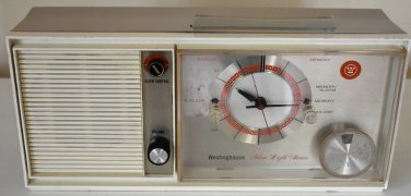 Westinghouse Vintage Tube Clock Radio &acirc;�&ordf;&iuml;&cedil;� Model H934L5 1964/65 Glow Light Series
