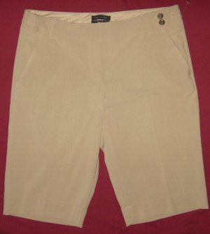 NWOT The Limited Brand New Khaki Bermuda Shorts 8