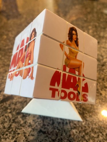 MAC TOOLS DECORATIVE SEXY GIRL  MAGIC CUBE PUZZLE MECHANIC GIFT WITH STAND