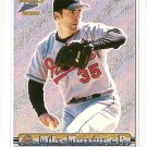 2000 Pacific Prism baseball card #18 Mike Mussina NM/M Baltimore Orioles