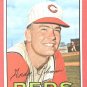 1967 Topps baseball card #61 Gordy Coleman VG (surface wrinkle) Cincinnati Reds