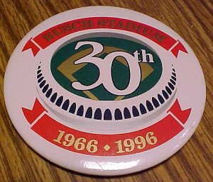 St. Louis Busch Stadium 30th Anniversary metal pin button, 1996, 3" , NM