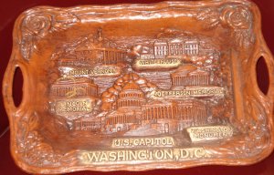 Washington DC molded embossed tray - Silberne, 12" x 8", landmarks molded into the tray, NM