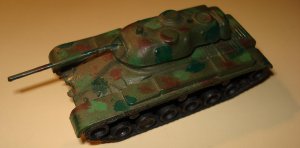 HO scale tank plastic model - assembled and painted.