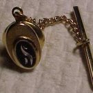 "S" tie tac gold colored clip, beautiful condition