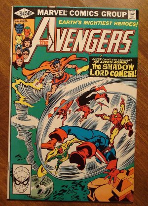 The Avengers #207 comic book - Marvel Comics