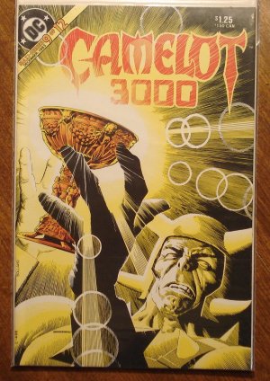 Camelot 3000 #9 comic book - DC Comics