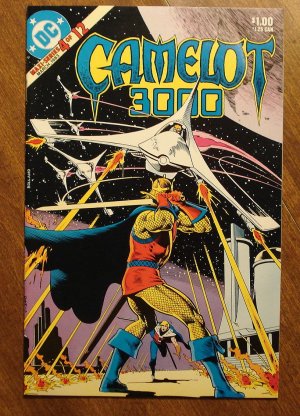 Camelot 3000 #4 comic book - DC Comics