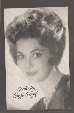 Gogi Grant arcade vending machine exhibit card, EX/NM condition