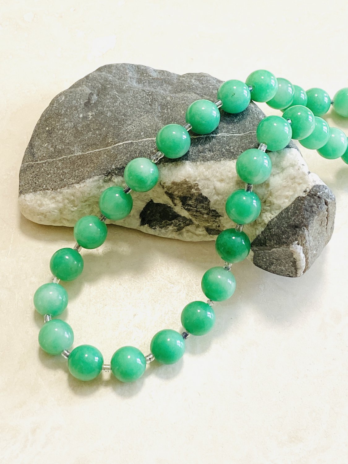 Green Chrysoprase Gemstone Beaded Necklace