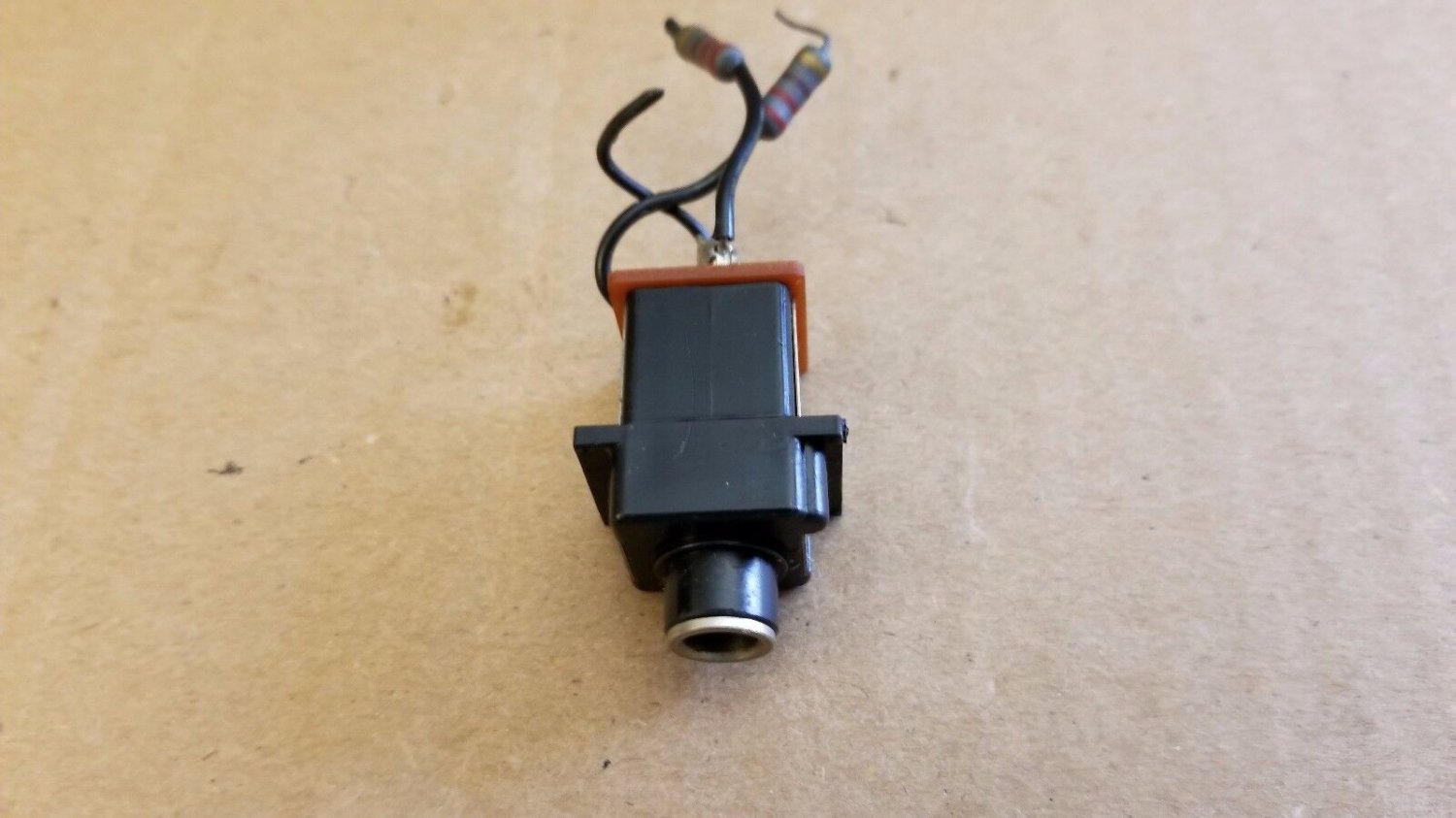 Kenwood KA5500 amplifier headphone jack E11005805