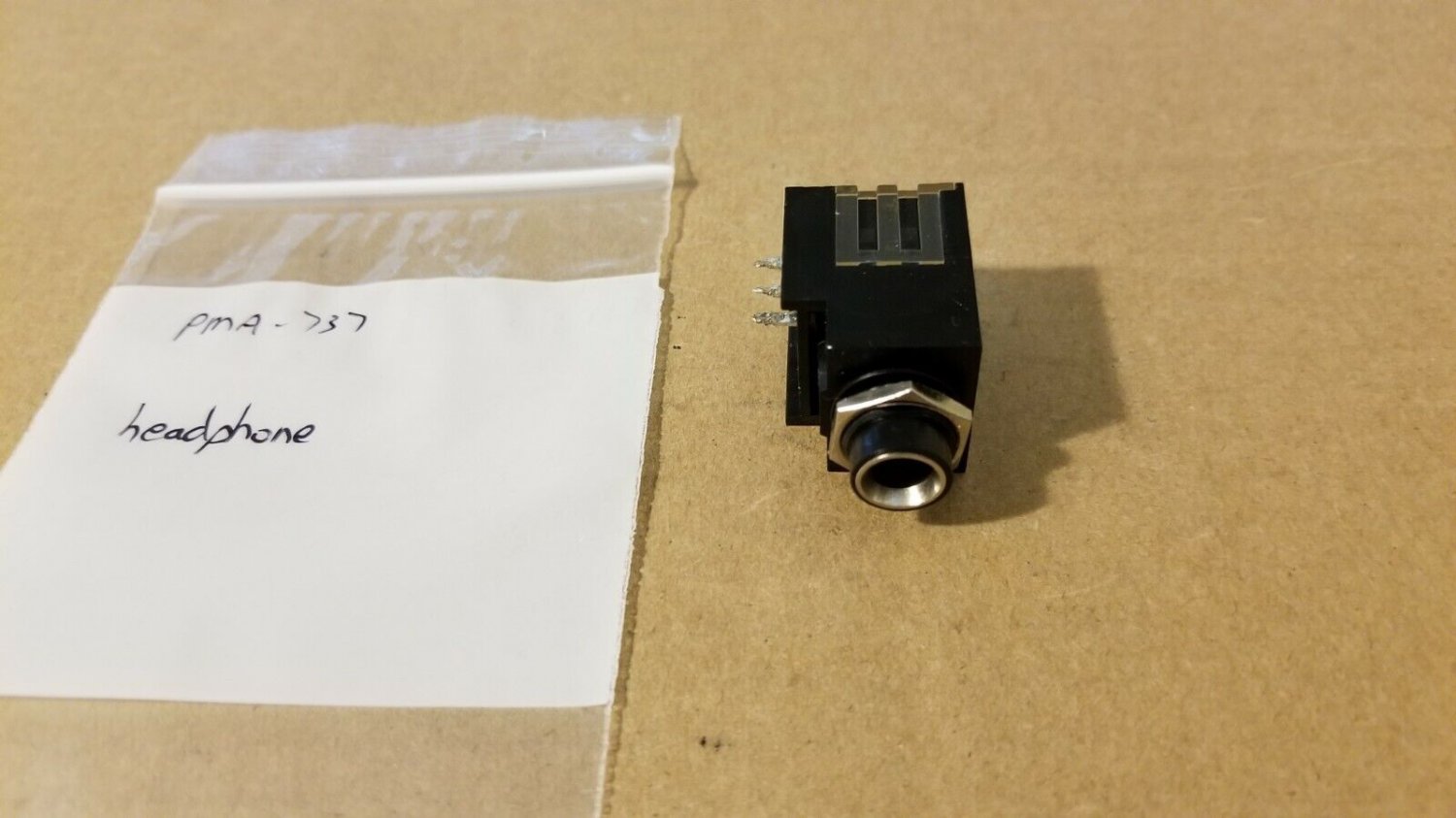 Denon PMA737 integrated amplifier headphone jack 2048047007