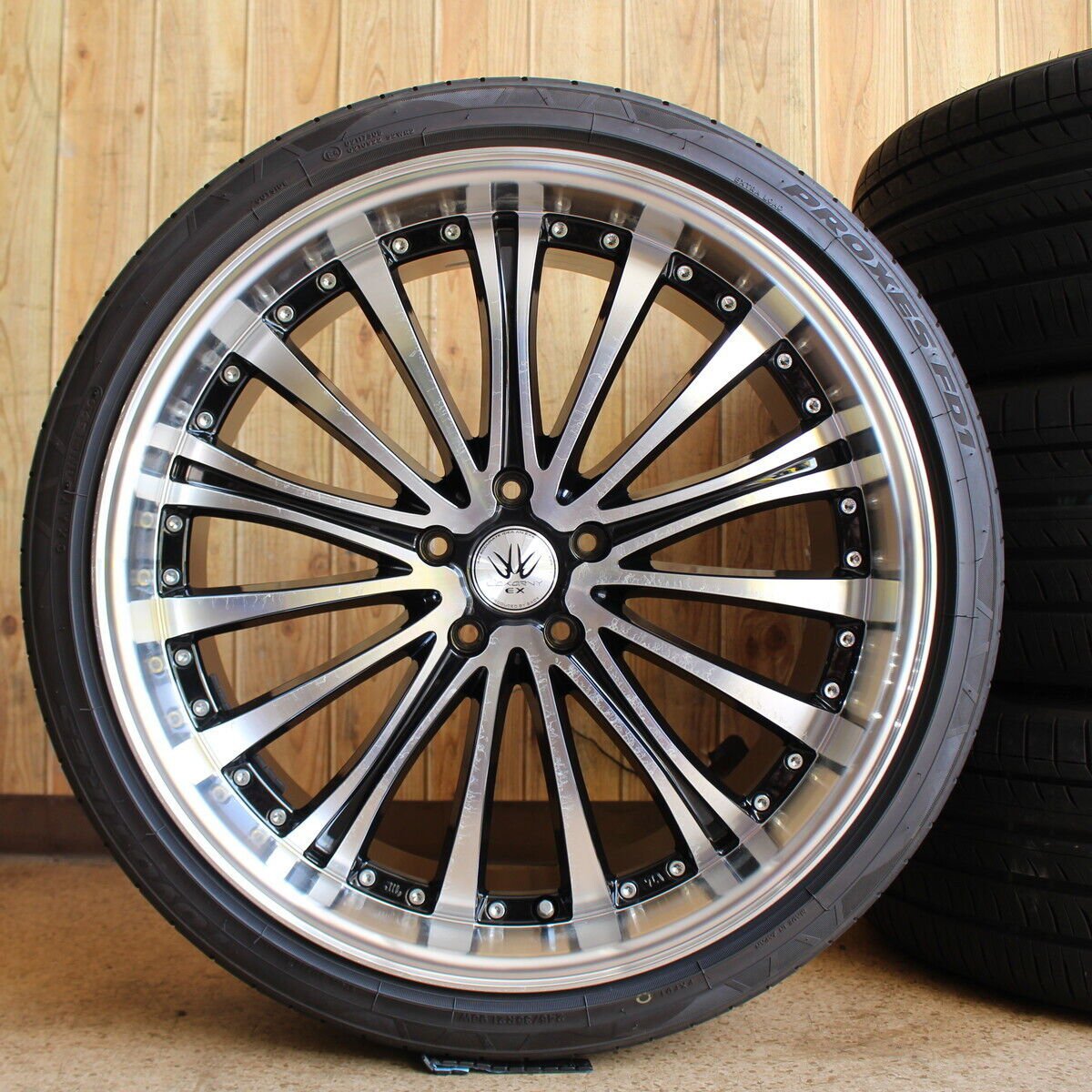 Mengenal Ban Toyota Alphard 2005: Pilihan, Ukuran, dan Perawatan