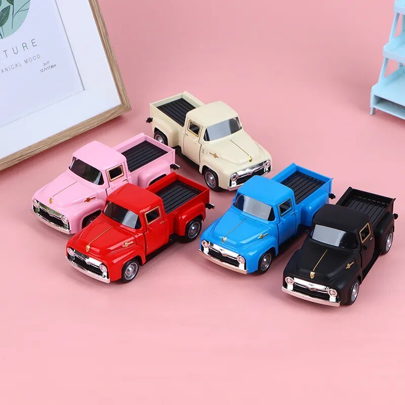 5 PCS Classic Pickup Car 1/32 Model Simulation Alloy Diecasts Pull Back For Boy Kids Collection