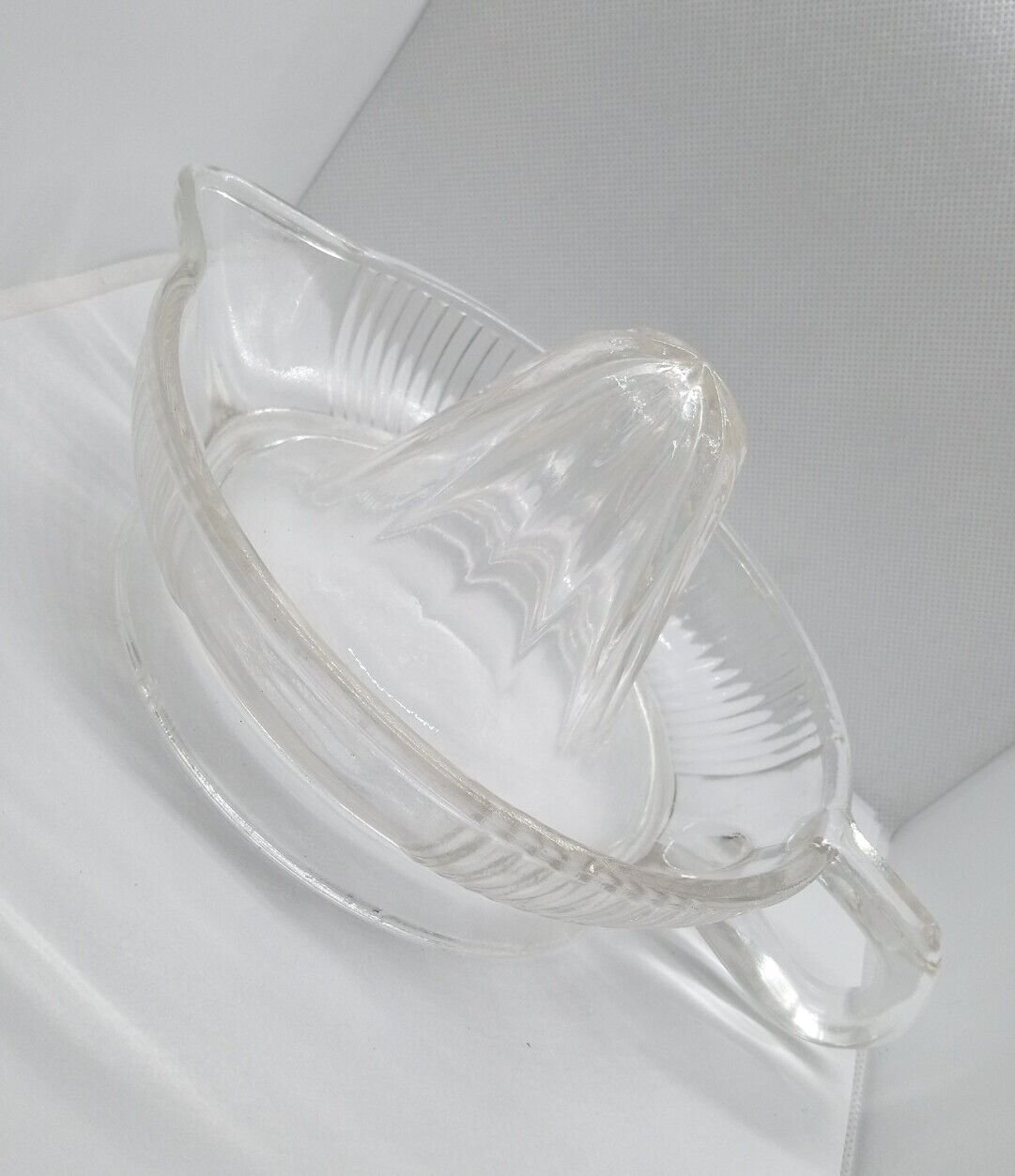 Manual Juicer for Citrus Juice Squeezer Vintage Manual  Glass Juicer
