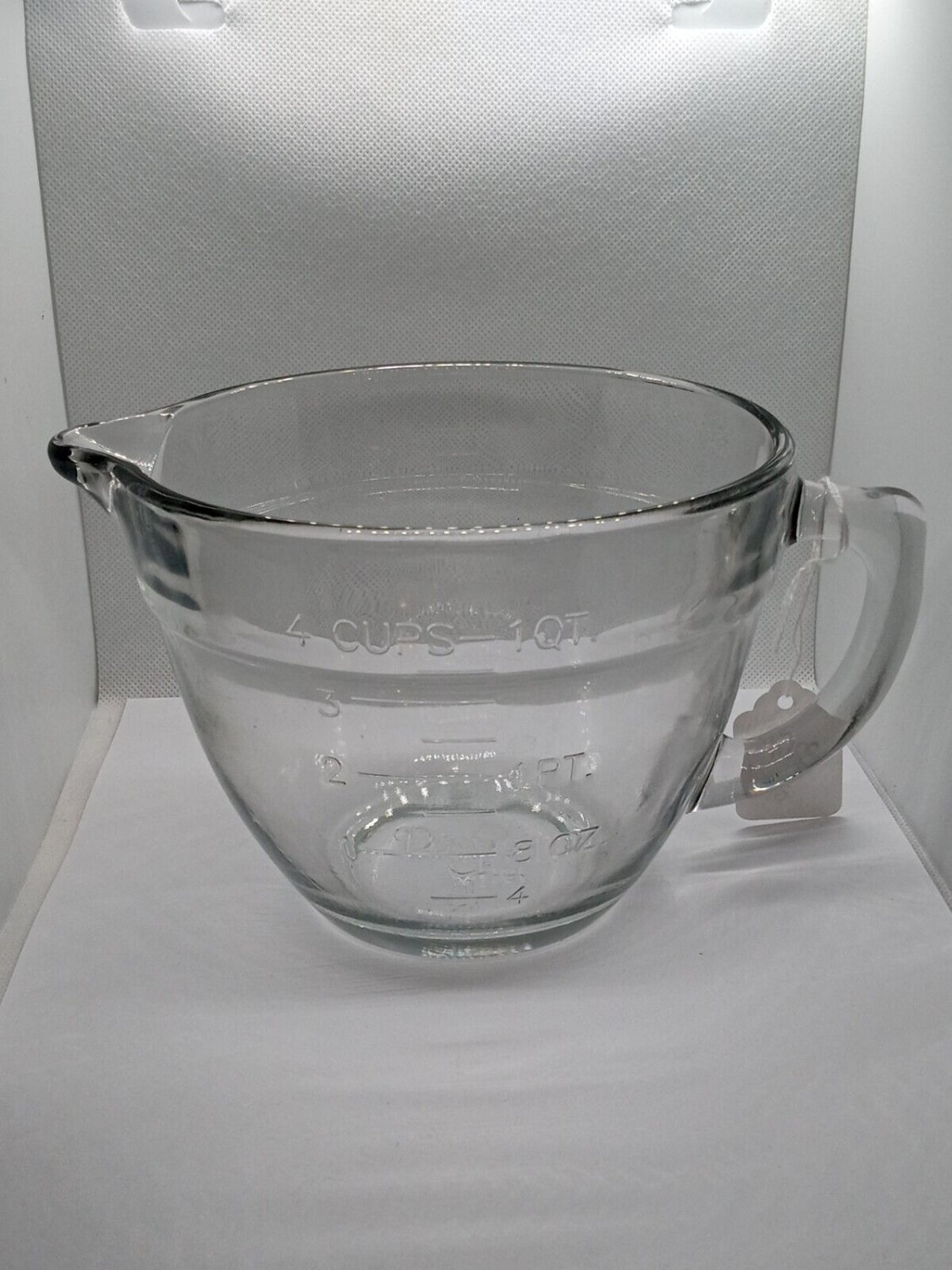 Pampered Chef Measuring Mixing Batter Bowl Glass 4 Cup, 1Qt Quart Clear No Lid