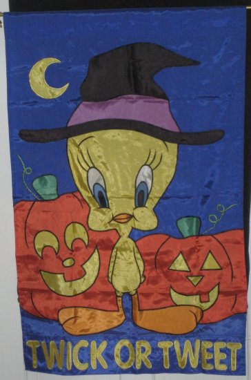 SOLD Witch Tweety Bird Halloween Garden Flag - Twick or Tweet - Looney ...