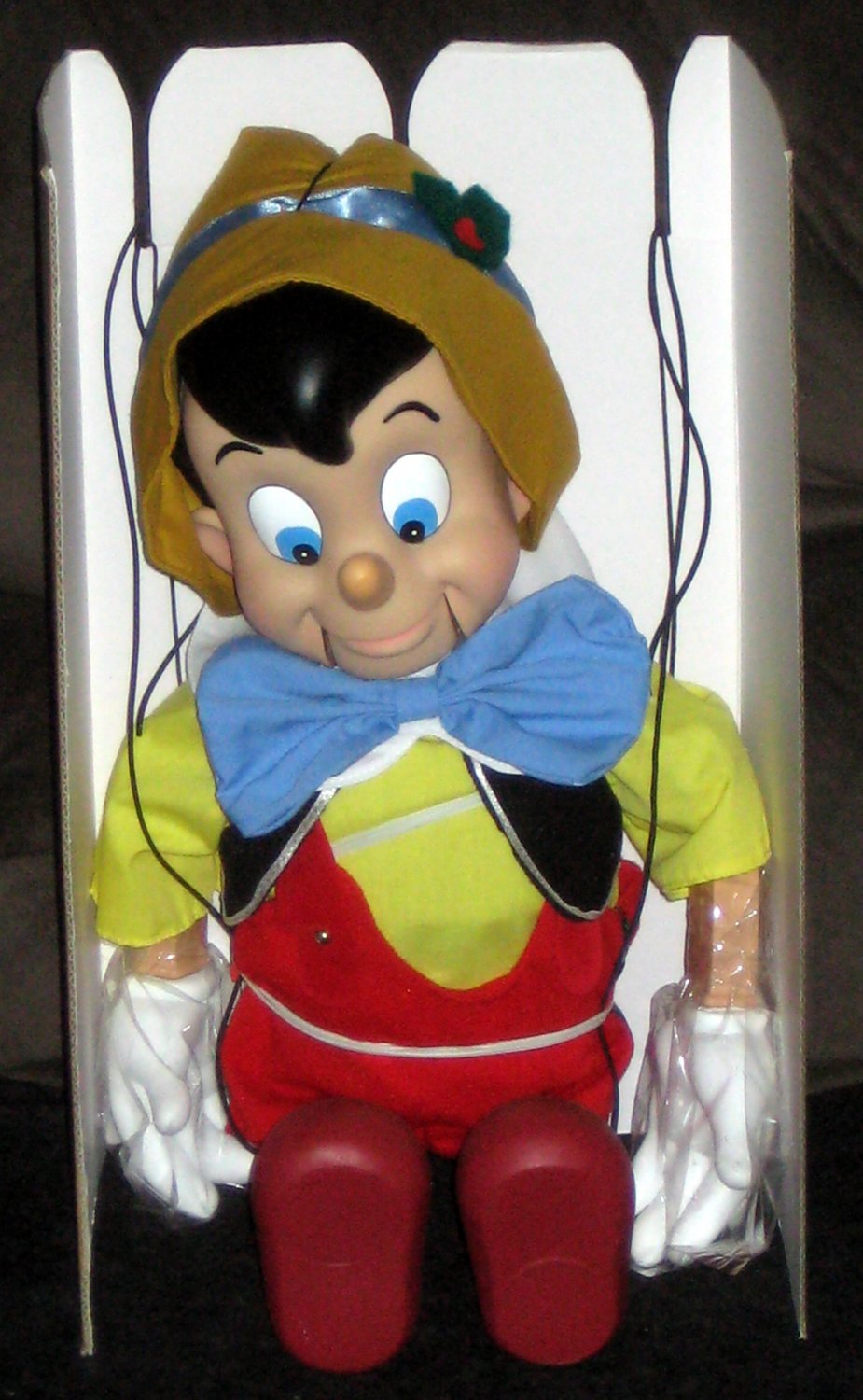 SOLD Pinocchio Animated Singing Christmas Puppet Marionette Figure ...