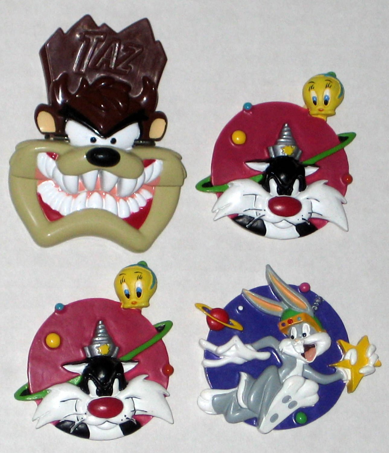 looney tunes magnet