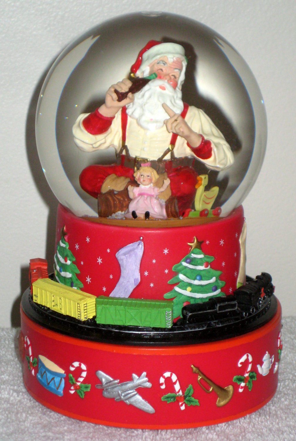 SOLD Hallmark CocaCola Santa Claus Musical Snow Water Globe Coke