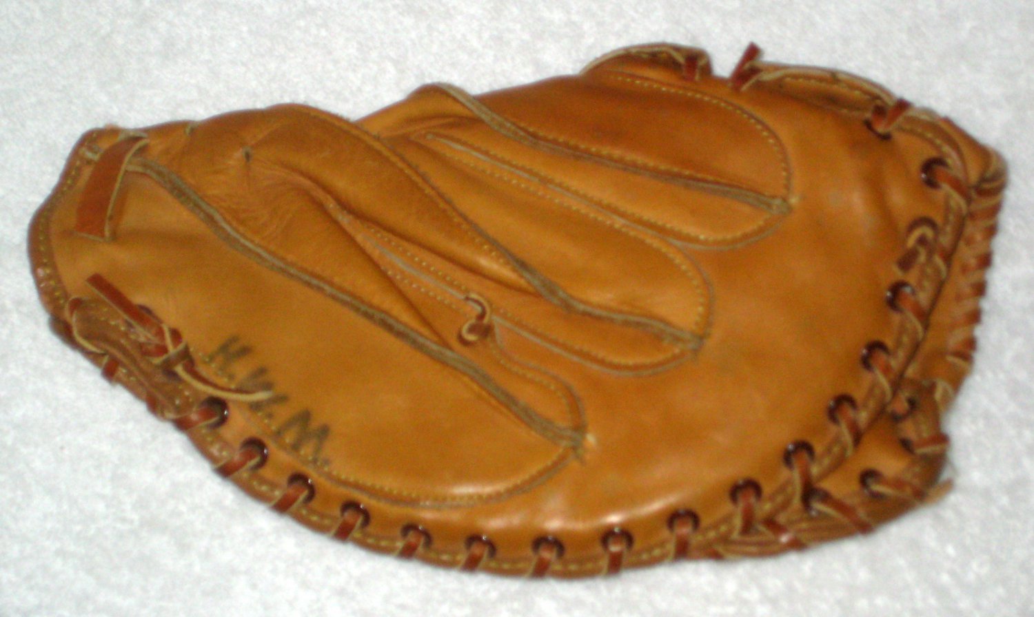 SOLD Boog Powell Left Handed First 1st Basemans Mitt Baseball Glove