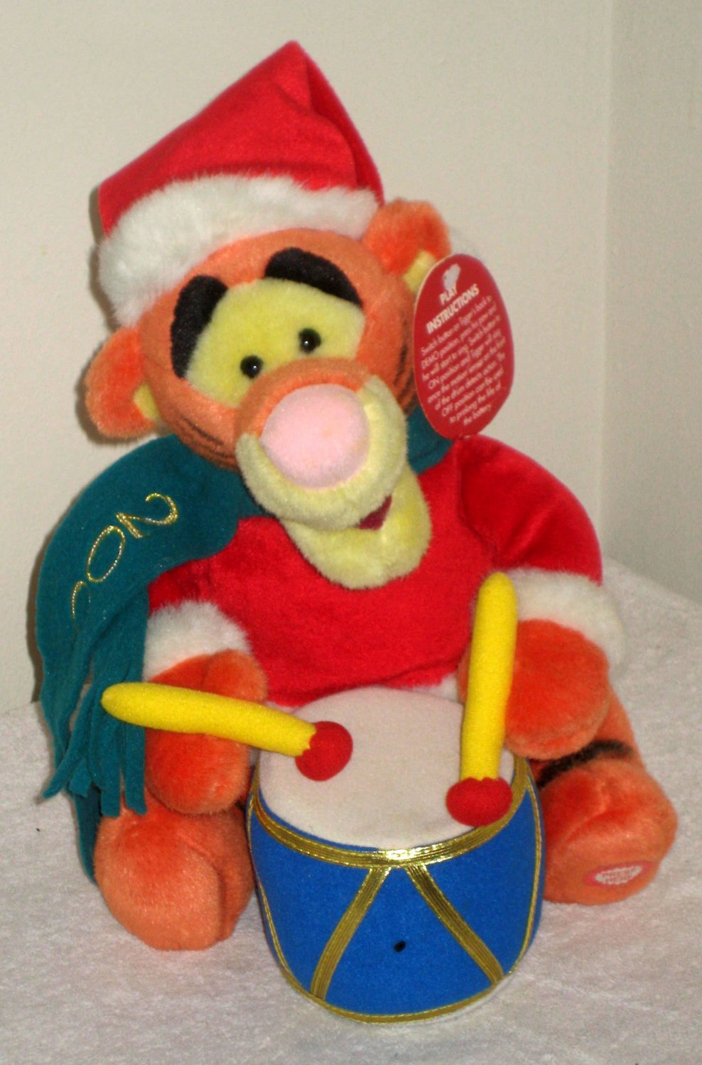 tigger holiday plush