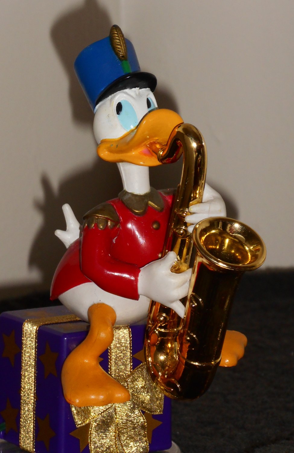 How To Figure Out Sales Tax >> SOLD OUT Saxophone Playing Donald Duck Figure Mr Christmas ... How To Figure Out Sales Tax >> SOLD OUT Saxophone Playing Donald Duck Figure Mr Christmas ...