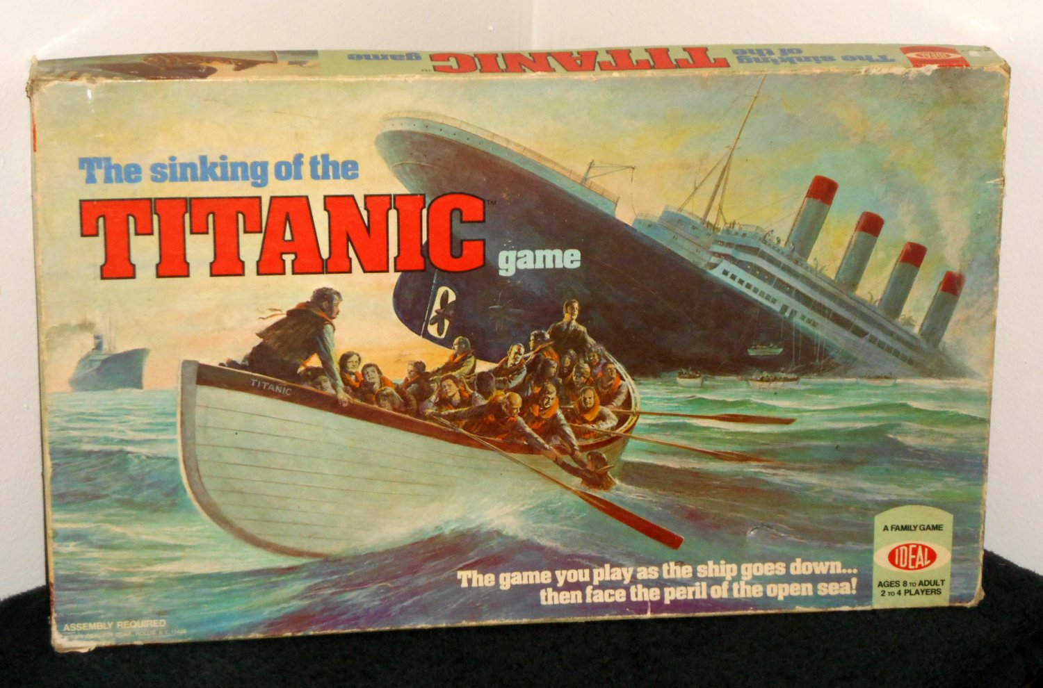 SOLD Vintage 1976 Sinking of the Titanic Board Game Ideal Toy Corp 2003-2
