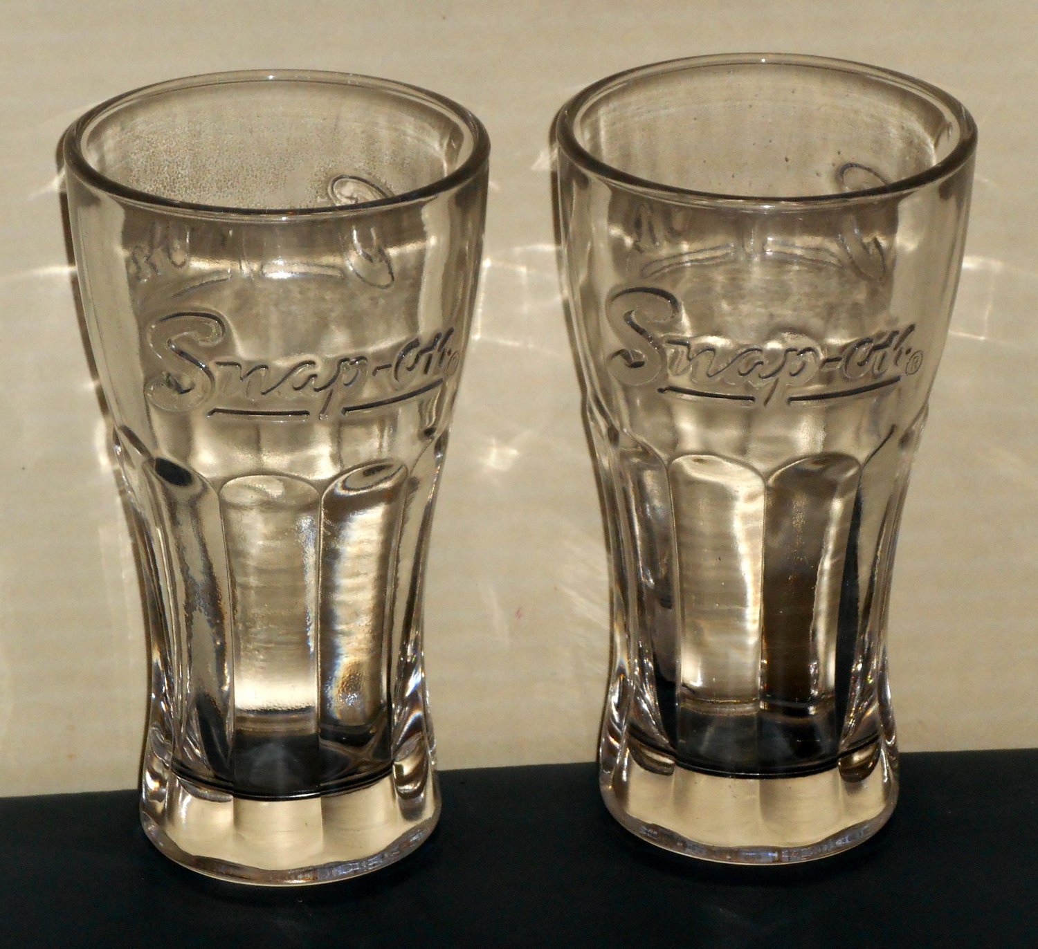 SnapOn Tools Clear Soda Drinking Glass Lot of 2 Embossed Tumblers