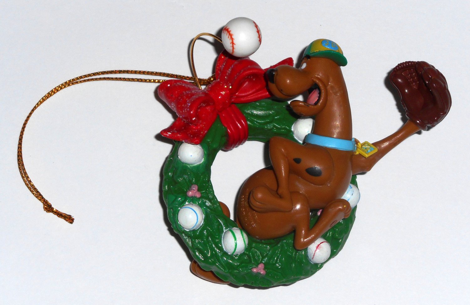 Scooby Doo Christmas Tree Ornaments Baseball Eating Food Bowl Toboggan ...