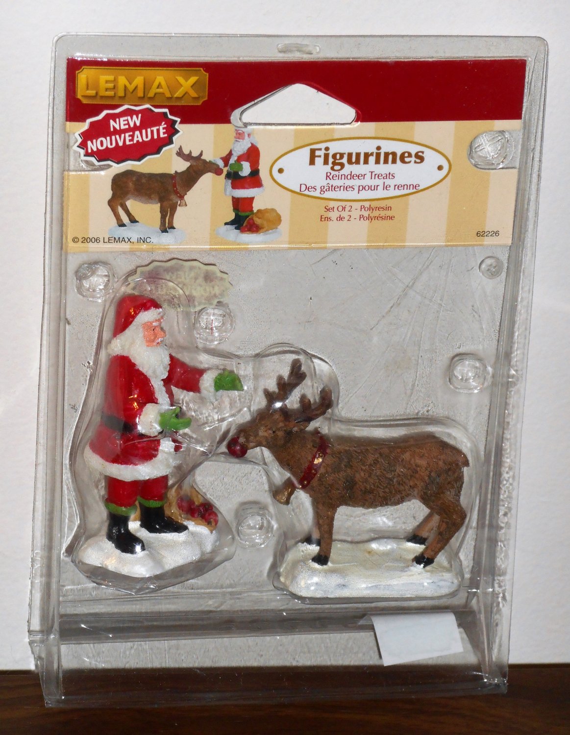 Lemax Christmas Village 62226 Reindeer Treats Santa Claus Polyresin Figurines 2006 NIP