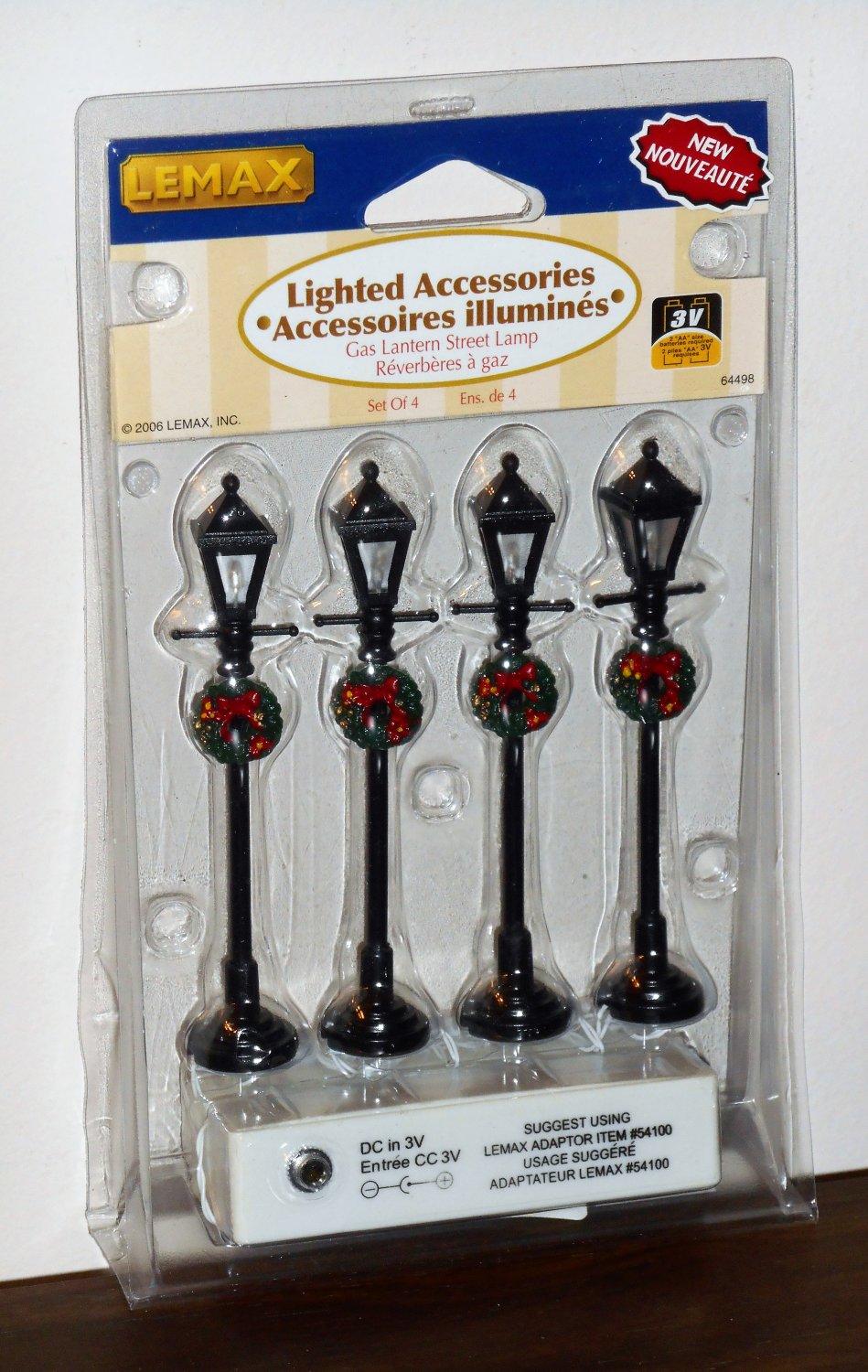 Lemax Village Collection 64498 Gas Lantern Street Lamp Lighted