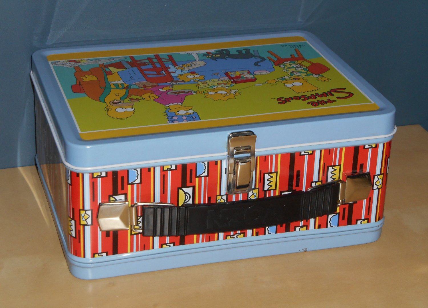 simpsons metal lunch box