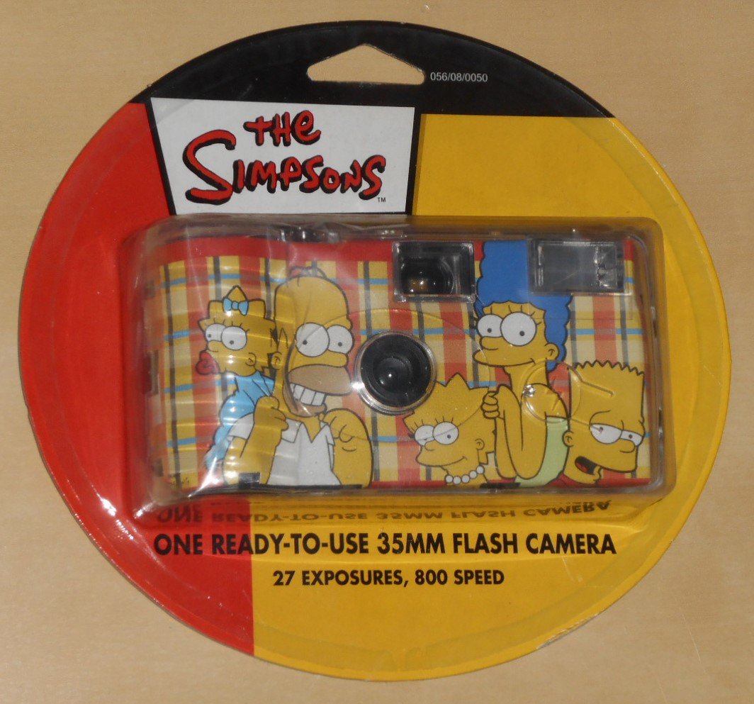The Simpsons Disposable Ready To Use 35MM Flash Camera 27 Exposures 800 Speed 2003 NIP