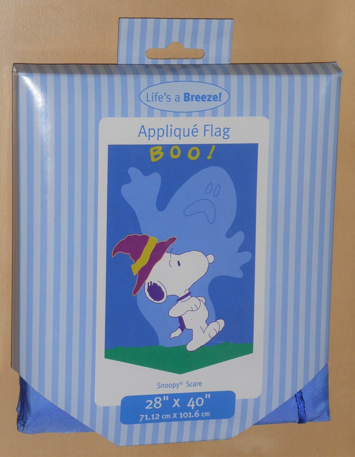 Snoopy Scare BOO Ghost Garden Pole Flag 28 x 40 Polyester Applique Life's A Breeze 03621 NEW