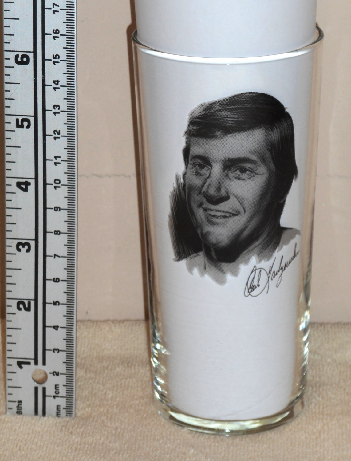 Carl Yaz Yastrzemski 6 Inch Clear Drinking Glass Papa Gino's Collectors Series 1976 Boston Red Sox